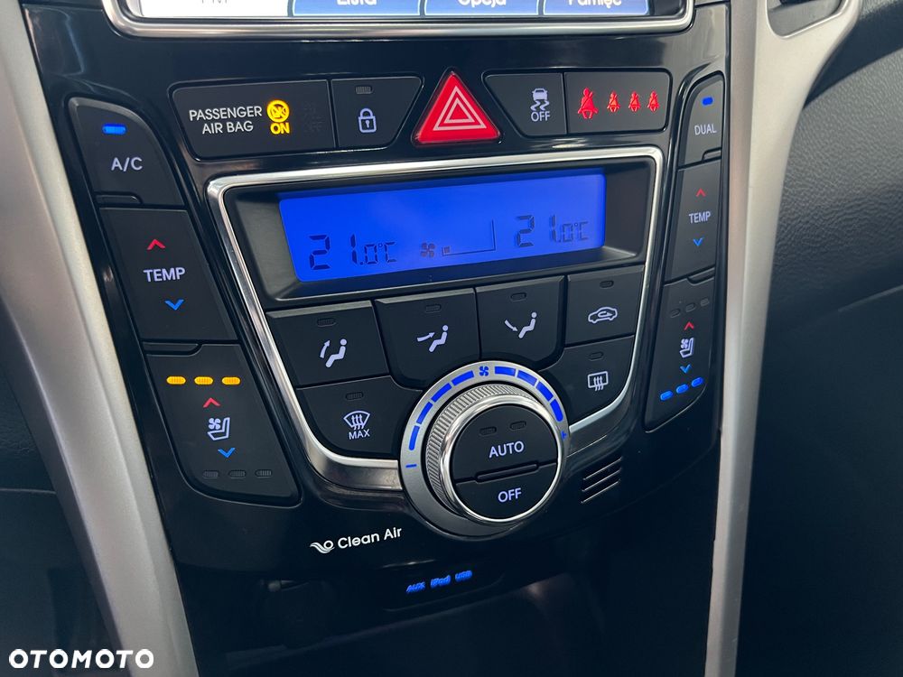 Hyundai i30 - 16