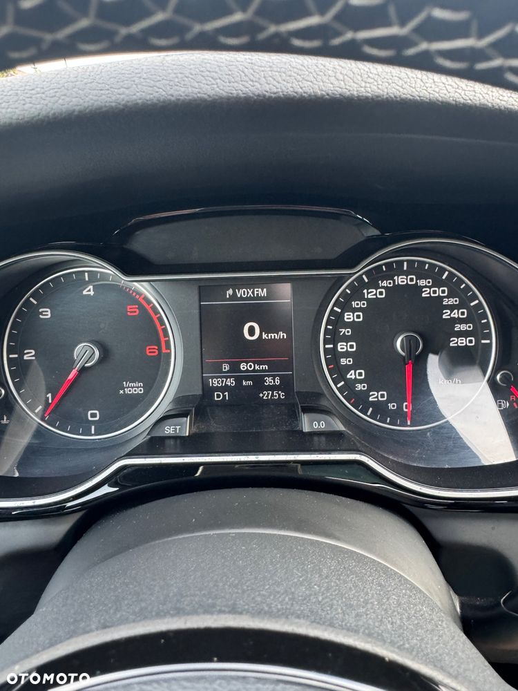 Audi A4 Avant 2.0 TDI DPF clean diesel quattro S tronic S line Sportpaket - 38