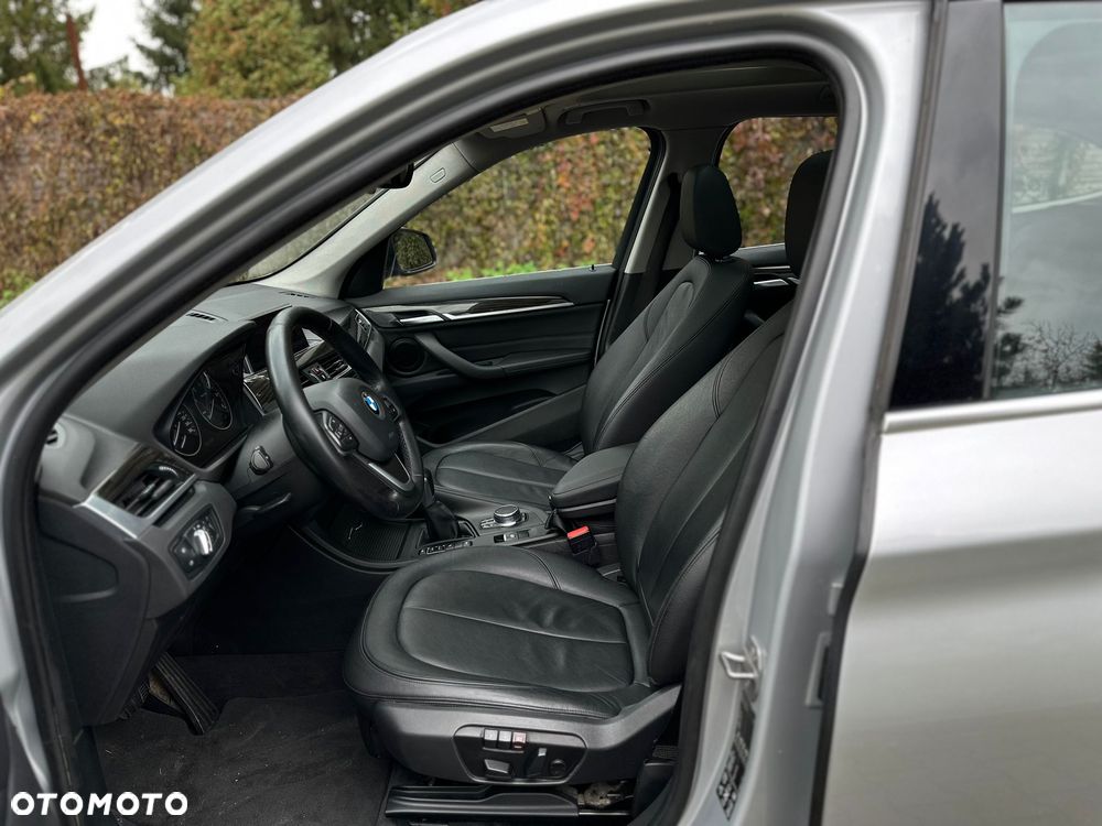 BMW X1 xDrive25d Advantage - 38