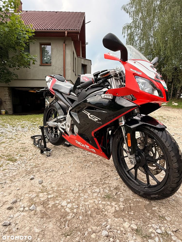 Aprilia RS - 7