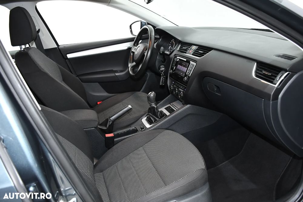 Skoda Octavia 1.6 TDI Business - 13