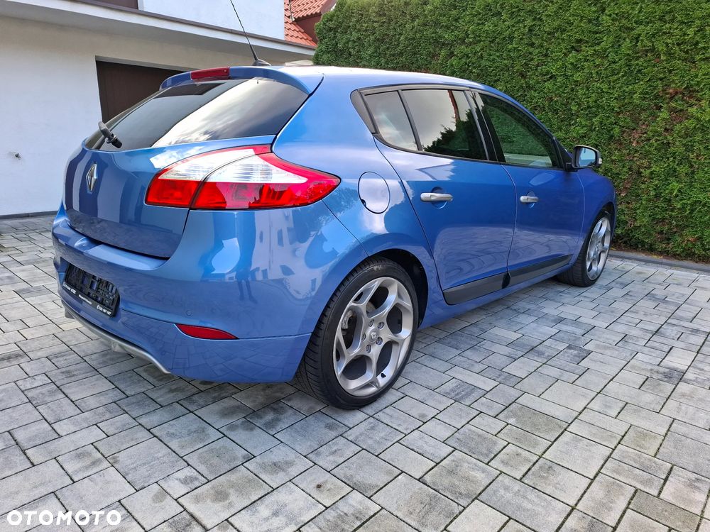 Renault Megane - 8