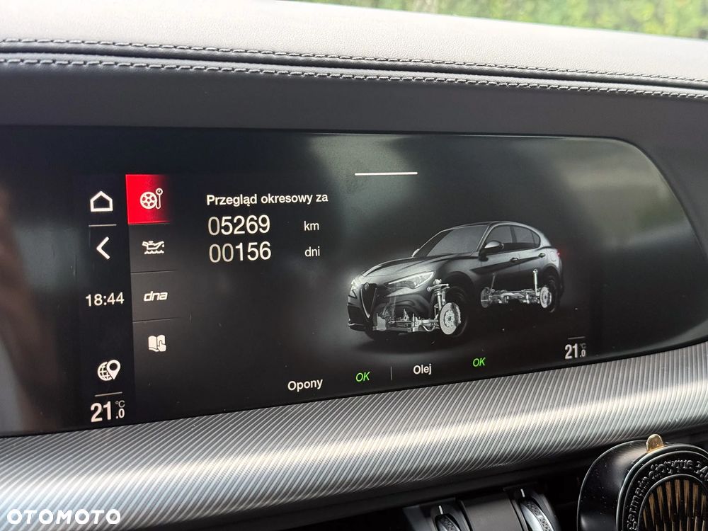 Alfa Romeo Stelvio 2.0 Turbo Veloce Q4 - 18