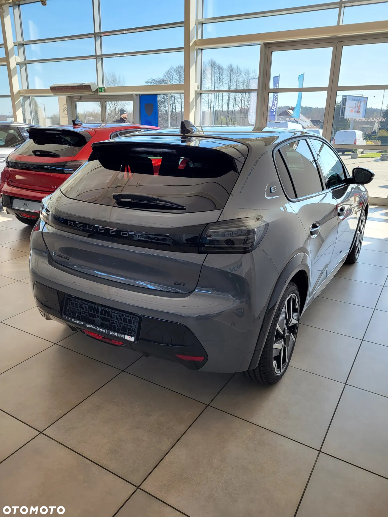 Peugeot 208 e-208 46.3kWh GT - 3