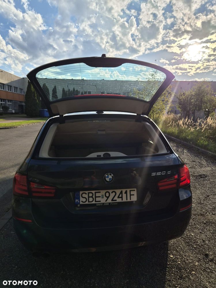 BMW Seria 5 520d - 15