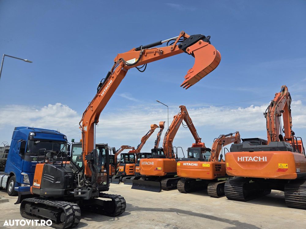 Hitachi ZX85, 2022, 2.734, CUPLA RAPIDA HIDR+3 CUPE NOI, lama nivelare, inst picon pe brate, camera spate, senile cauciuc 80% ok, aer cond, ad sapare 6m, latime 2,2m, ridica 4t cu sistem antirasturnare, STARE FOARTE BUNA, leasing 4 ani, PROMOTIE 62.900Eur - 18