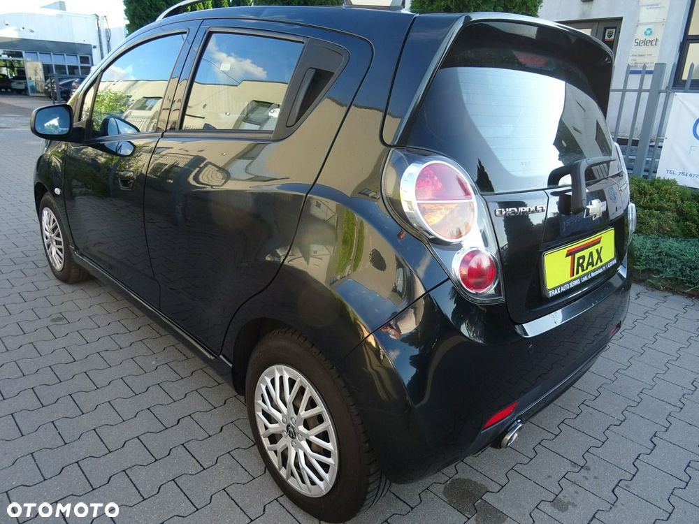 Chevrolet Spark - 8