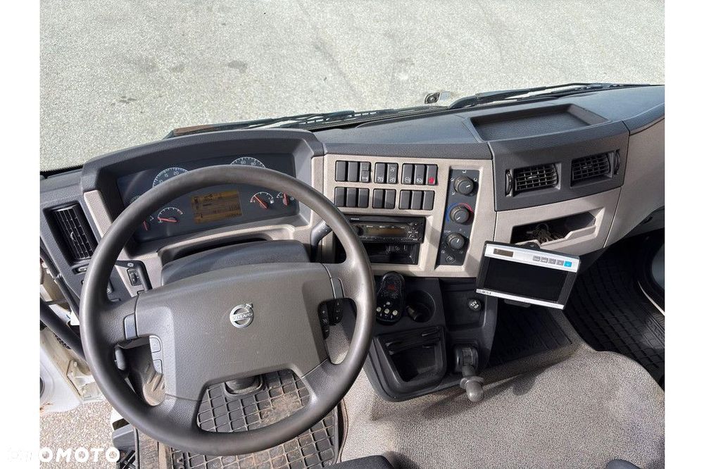 Volvo FL290 BOX HEATING+ZEPRO LIFT - 13