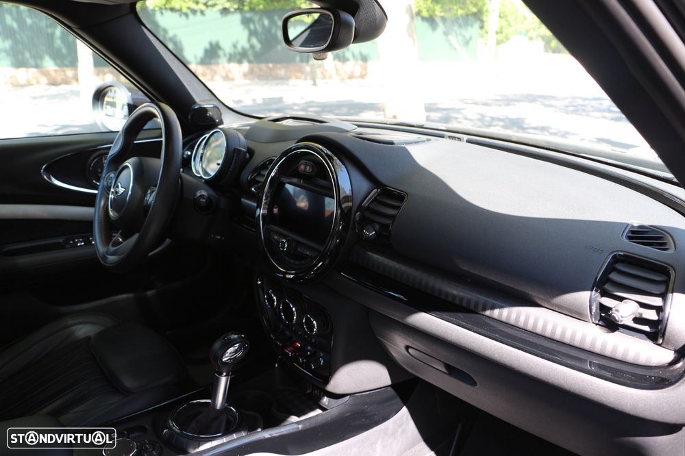 MINI Clubman Cooper SD Auto Desportiva - 14