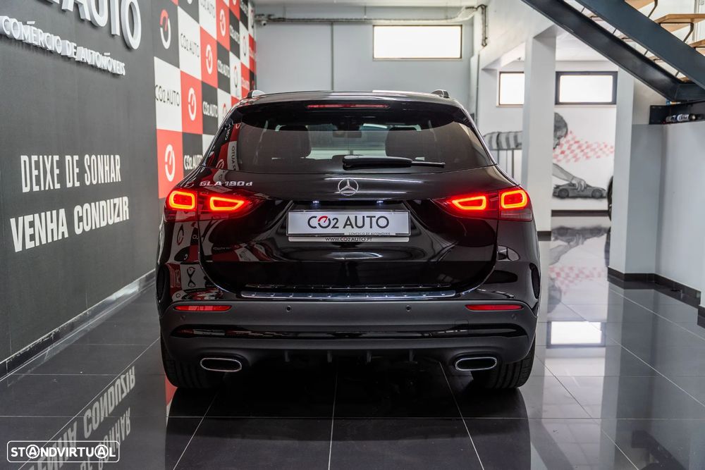 Mercedes-Benz GLA 180 d AMG Line - 6