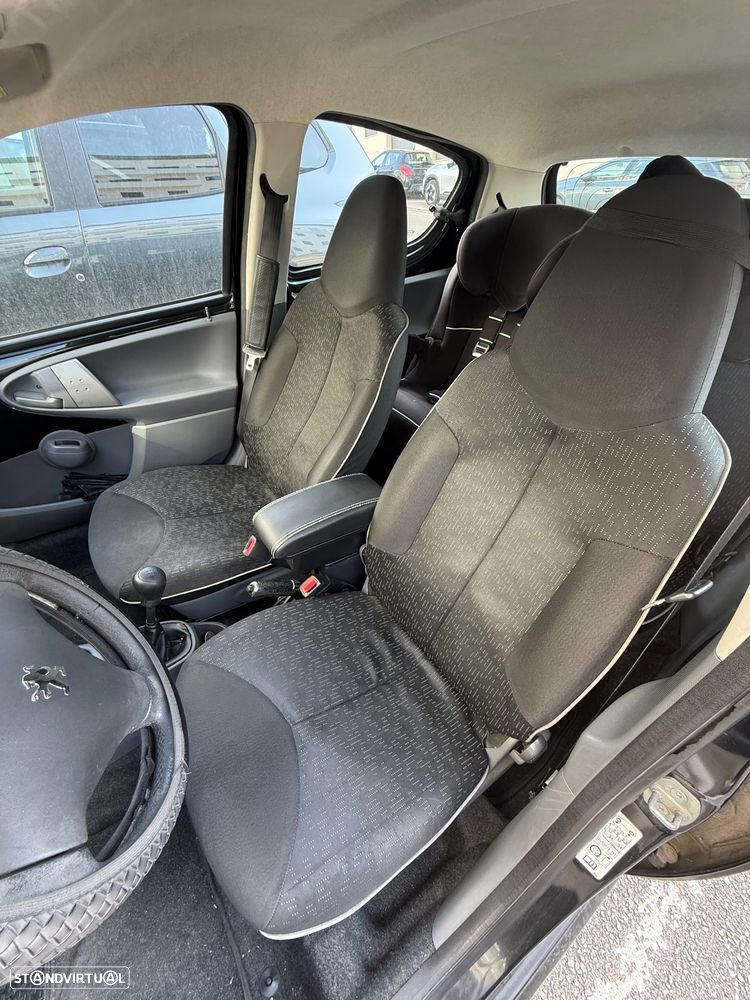 Peugeot 107 1.0 Black&Silver E5 - 10