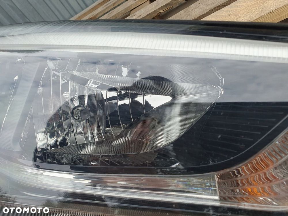 HYUNDAI TUCSON III LAMPA PRAWA REFLEKTOR 92102-D7110 EUROPA SOCZEWKA - 4