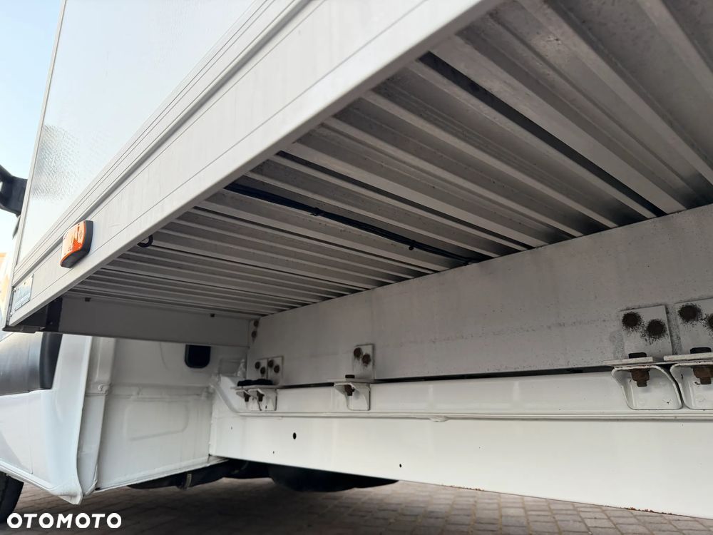 Mercedes-Benz Sprinter Izoterma Winda - 14