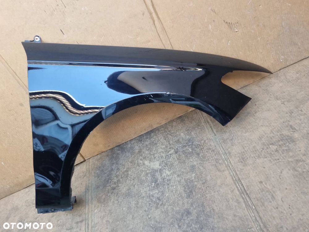 FORD KUGA MK2 LIFT BŁOTNIK PRAWY PRZÓD - 1