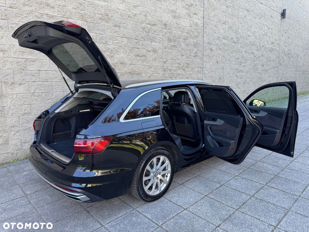 Audi A4 Avant 40 TDI quattro S tronic - 37