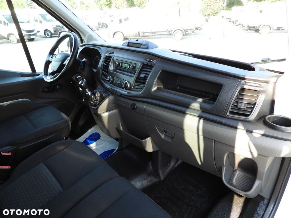 Ford TRANSIT SKRZYNIA PODWÓJNA KABINA DOKA 7 MIEJSC BLIŹNIACZE KOŁA KLIMATYZACJA  130KM - 38