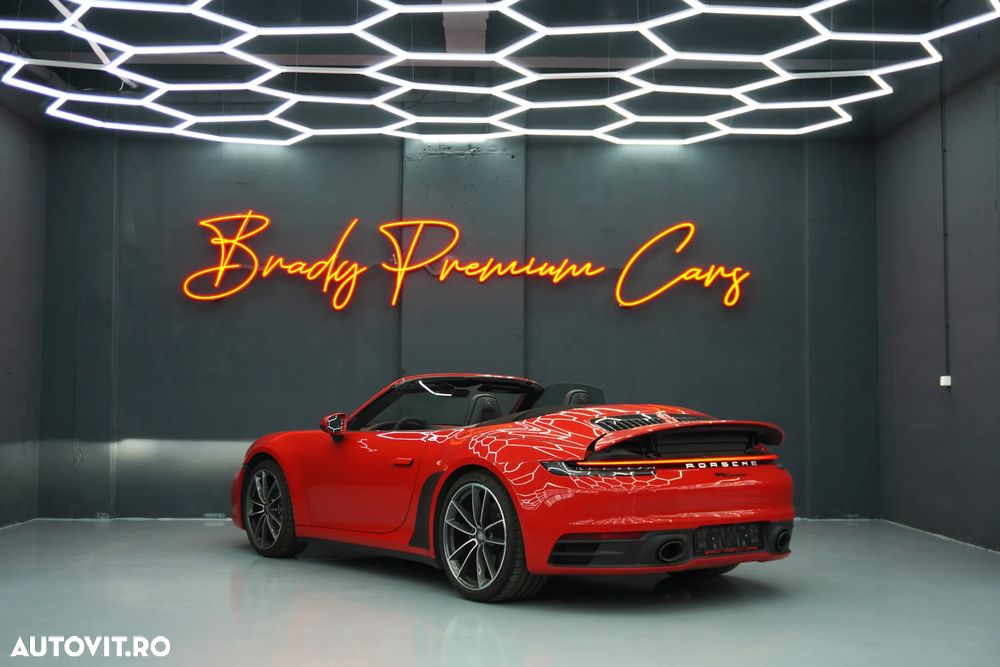 Porsche 911 Carrera PDK - 4