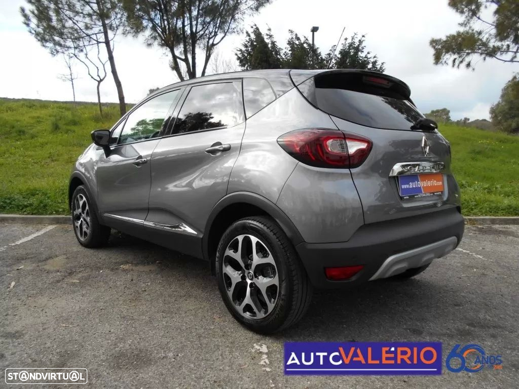 Renault Captur 0.9 TCE Exclusive - 3