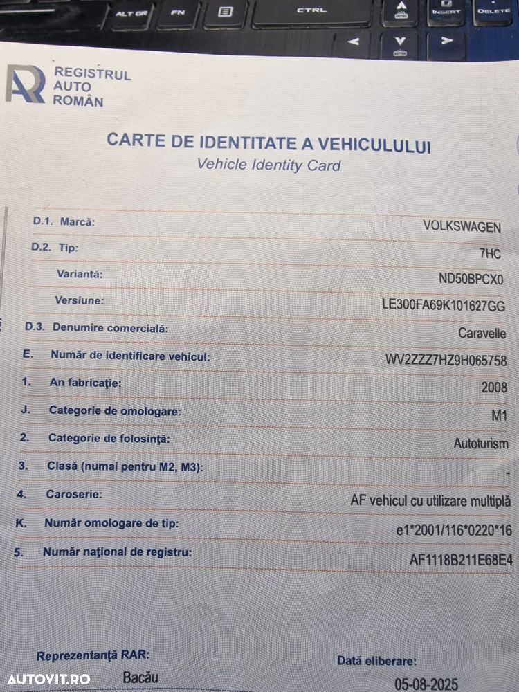 Volkswagen Caravelle - 2