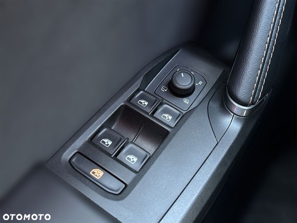 Cupra Formentor 1.5 eTSI mHEV DSG - 19