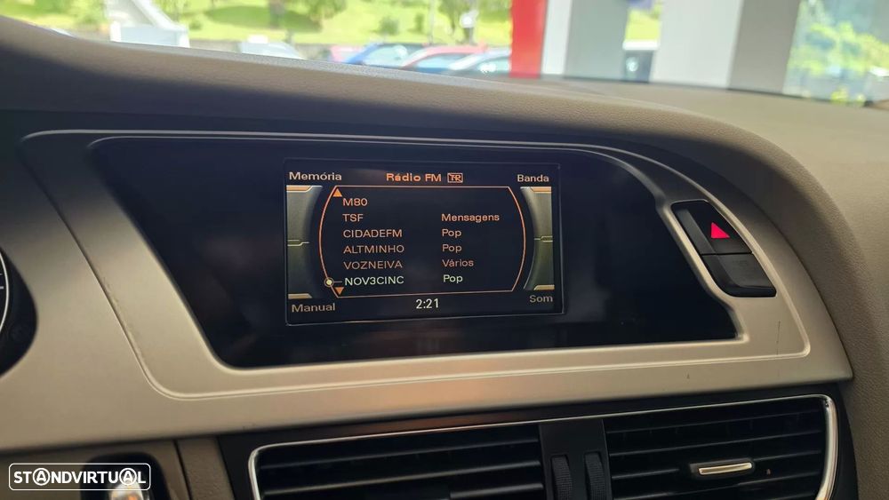 Audi A4 2.0 TDI exclusive - 38