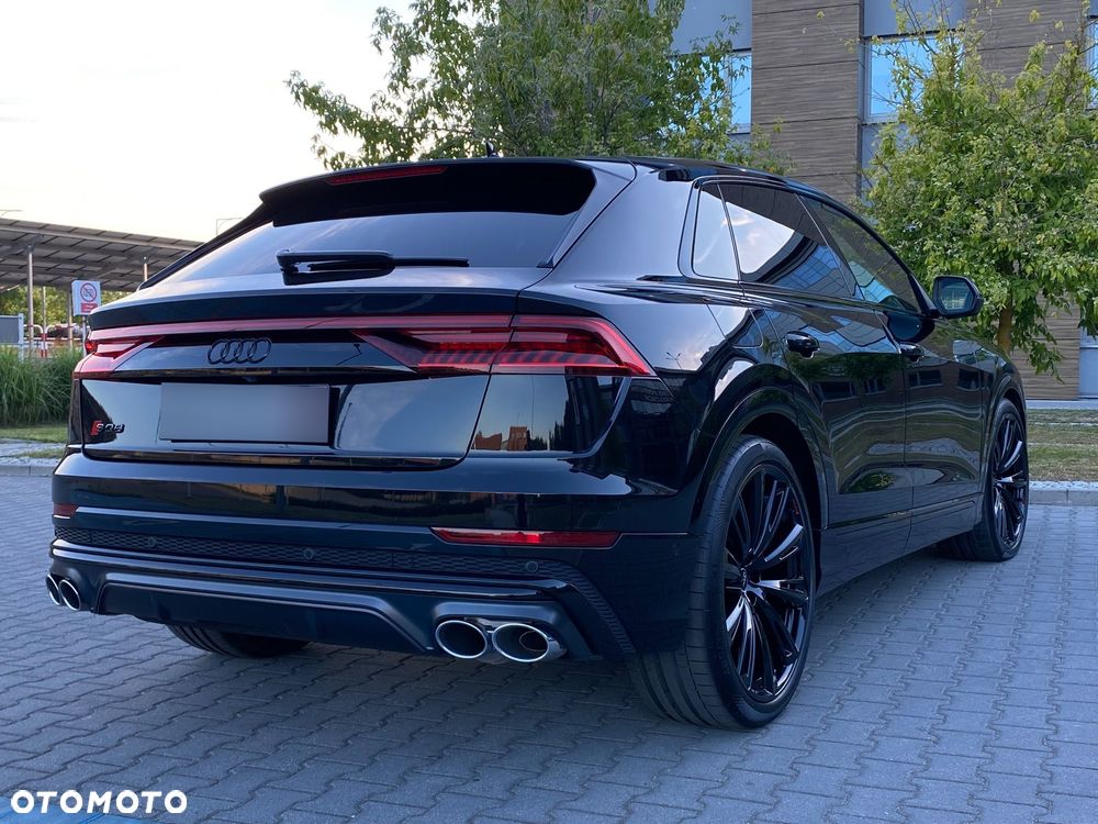 Audi SQ8 - 21