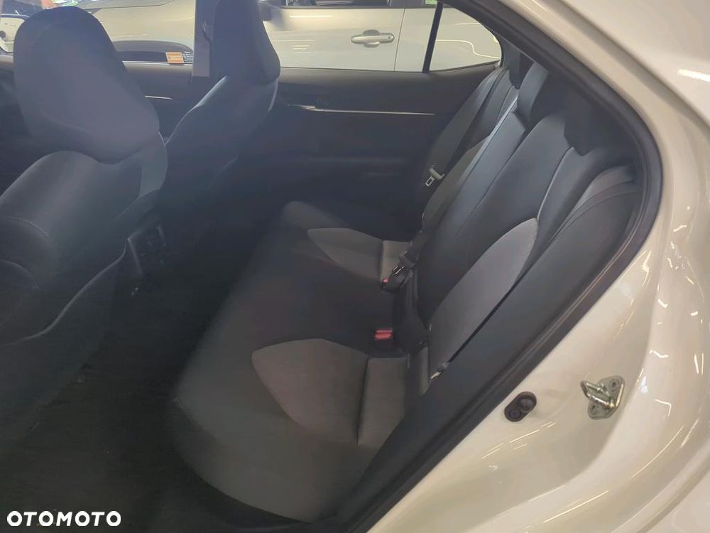Toyota Camry 2.5 Hybrid Comfort CVT - 9