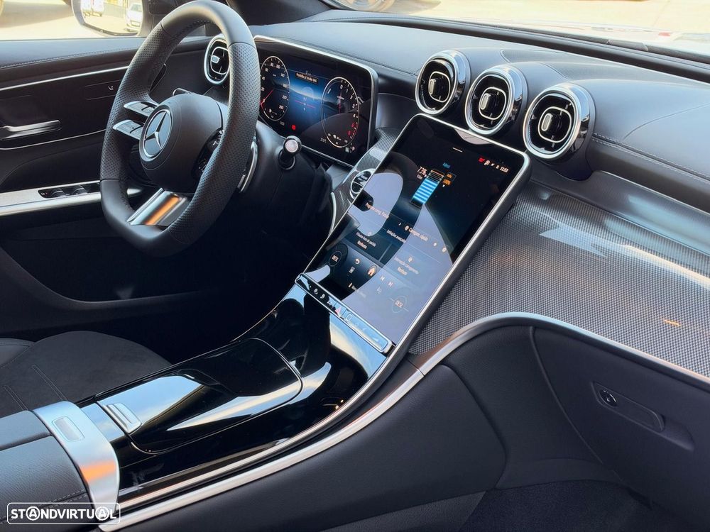 Mercedes-Benz GLC 300 de Coupe 4Matic - 42