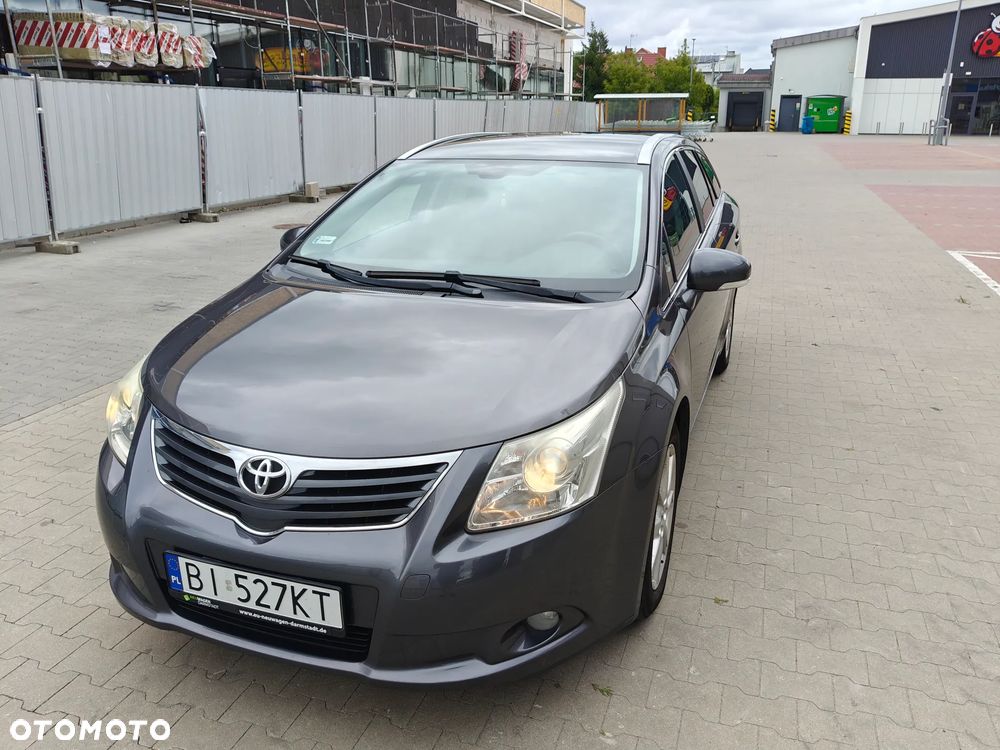 Toyota Avensis 1.8 Sol plus - 8