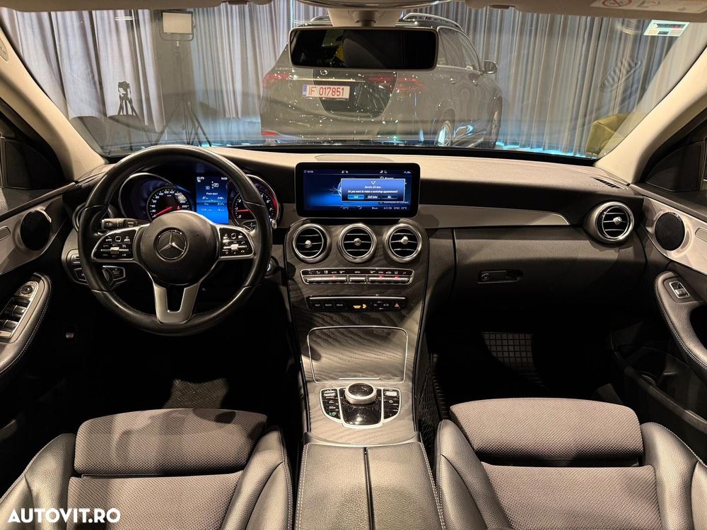 Mercedes-Benz C - 18