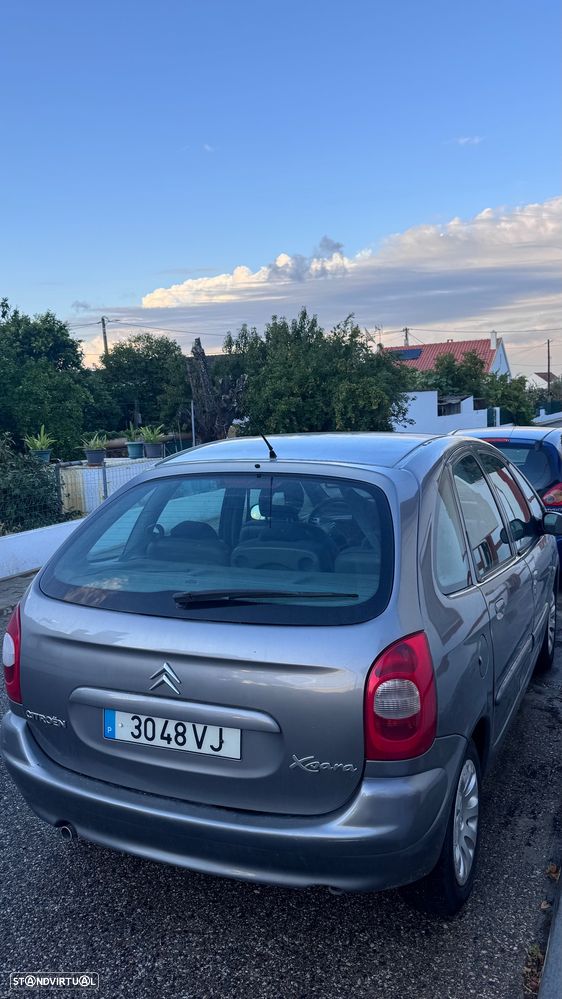 Citroën Xsara Picasso 1.6 Exclusive - 1