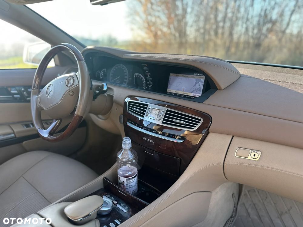 Mercedes-Benz CL 500 4Matic 7G-TRONIC - 8