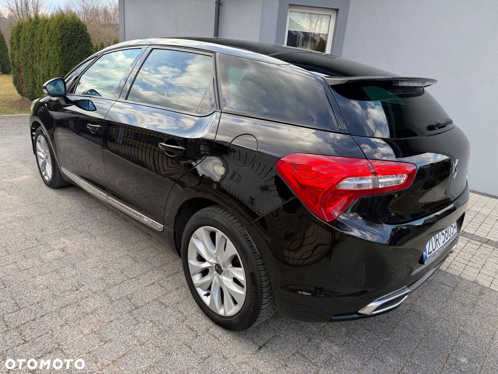 DS Automobiles DS 5 - 24