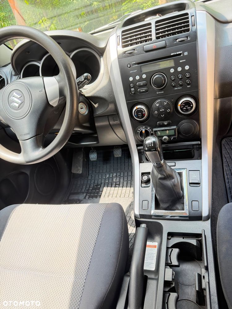 Suzuki Grand Vitara 1.9 DDiS - 9