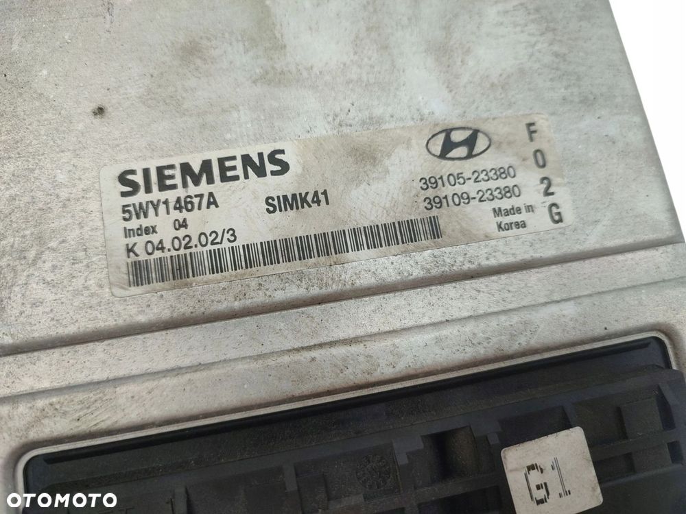 KOMPUTER STEROWNIK SILNIKA HYUNDAI COUPE II GK (2001-2009) 2.0 16V 136KM 39105-23380 - 2