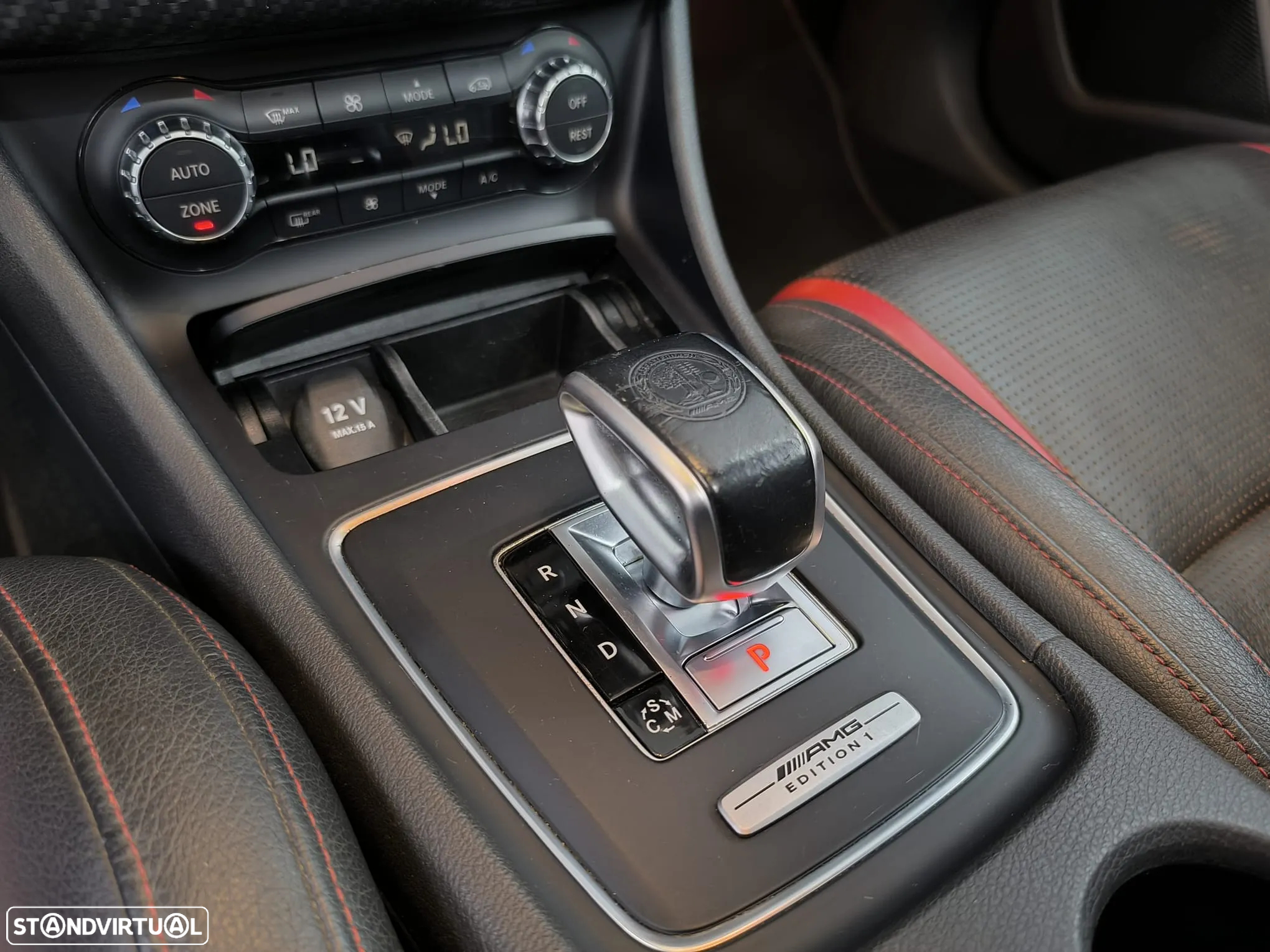 Mercedes-Benz A 45 AMG 4Matic Speedshift 7G-DCT - 46