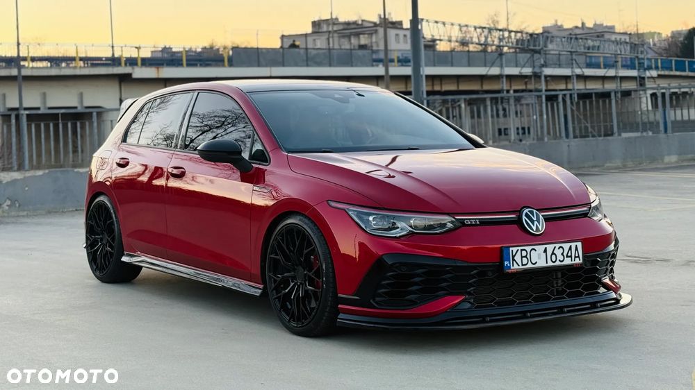 Volkswagen Golf GTI (BlueMotion Technology) DSG Performance - 12