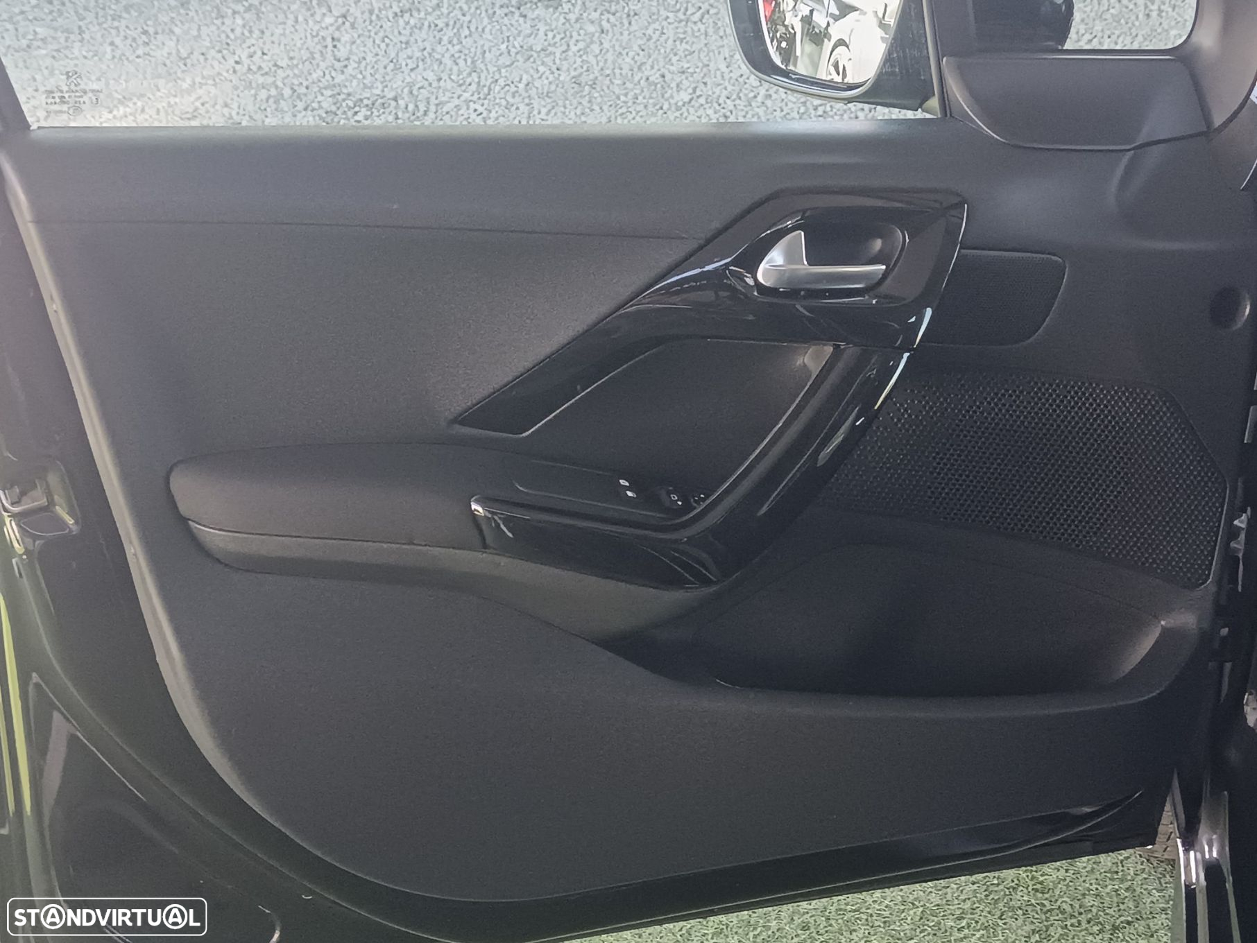 Peugeot 208 1.6 BlueHDi Active - 43