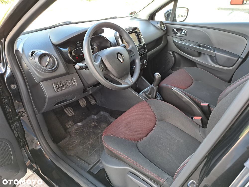 Renault Clio - 14