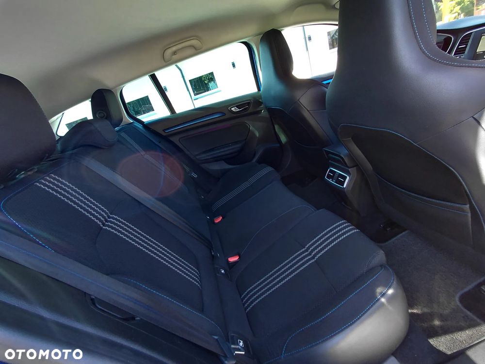 Renault Megane ENERGY dCi 130 GT LINE - 31