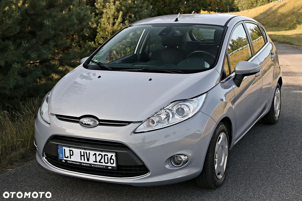 Ford Fiesta 1.6 TDCi Champions Edition - 16