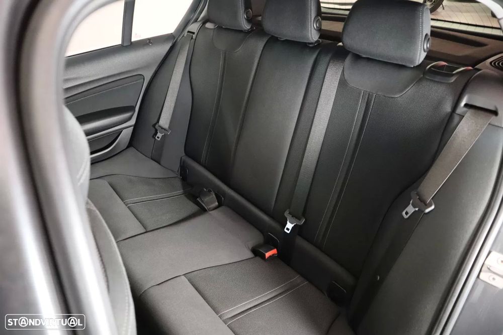 BMW 116 d Line Sport Auto - 11