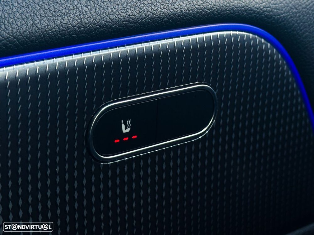 Mercedes-Benz GLA 250 - 24