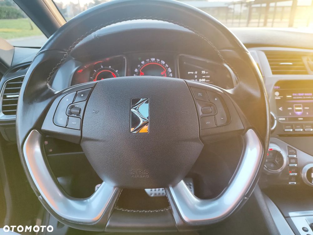 DS Automobiles DS 5 - 19