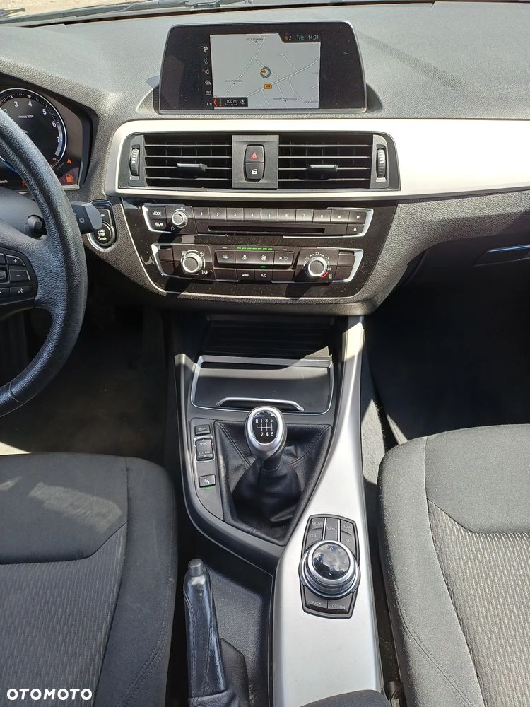 BMW Seria 1 116i Edition Metropolitan - 25