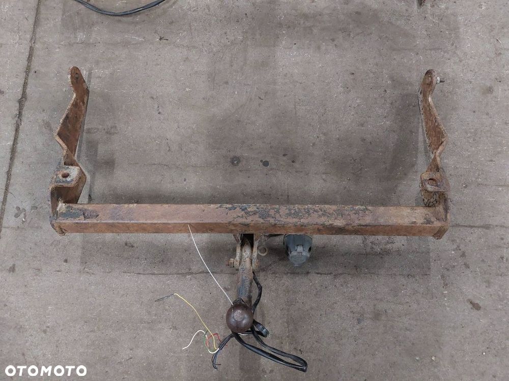 HAK HOLOWNICZY BRAK TABLICZKI SEAT INCA I - 1