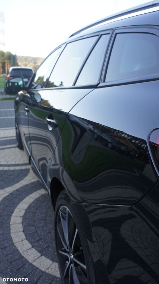 Renault Megane TCe 130 Bose Edition - 11