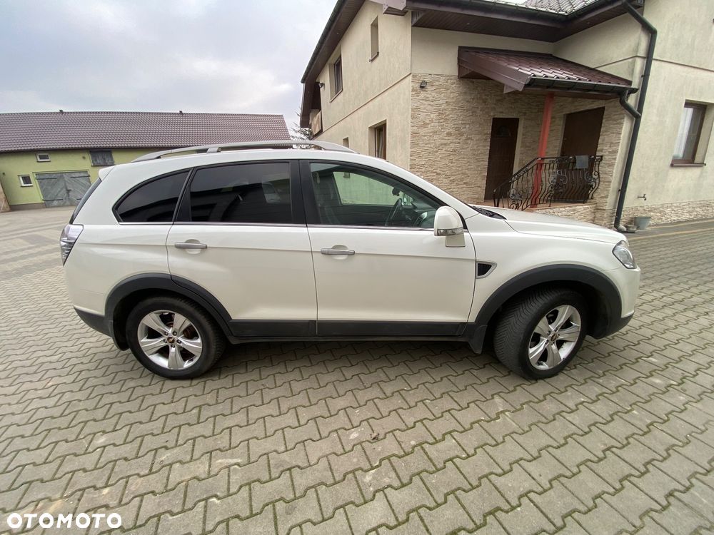 Chevrolet Captiva 2.0 d LT high - 4