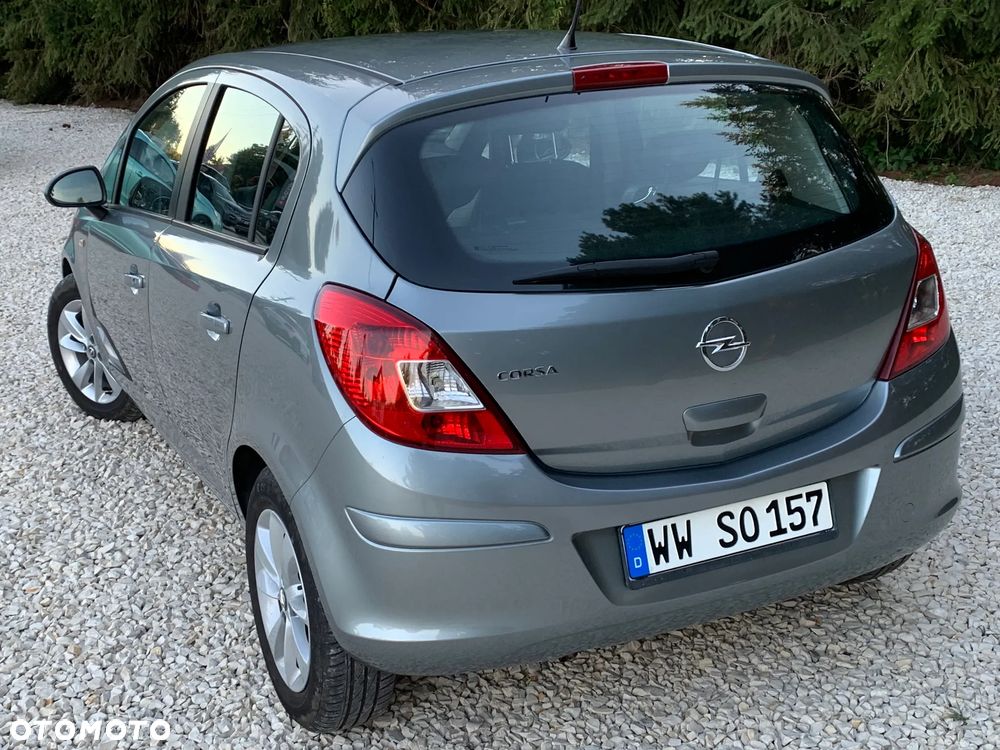 Opel Corsa 1.4 16V Navi - 12