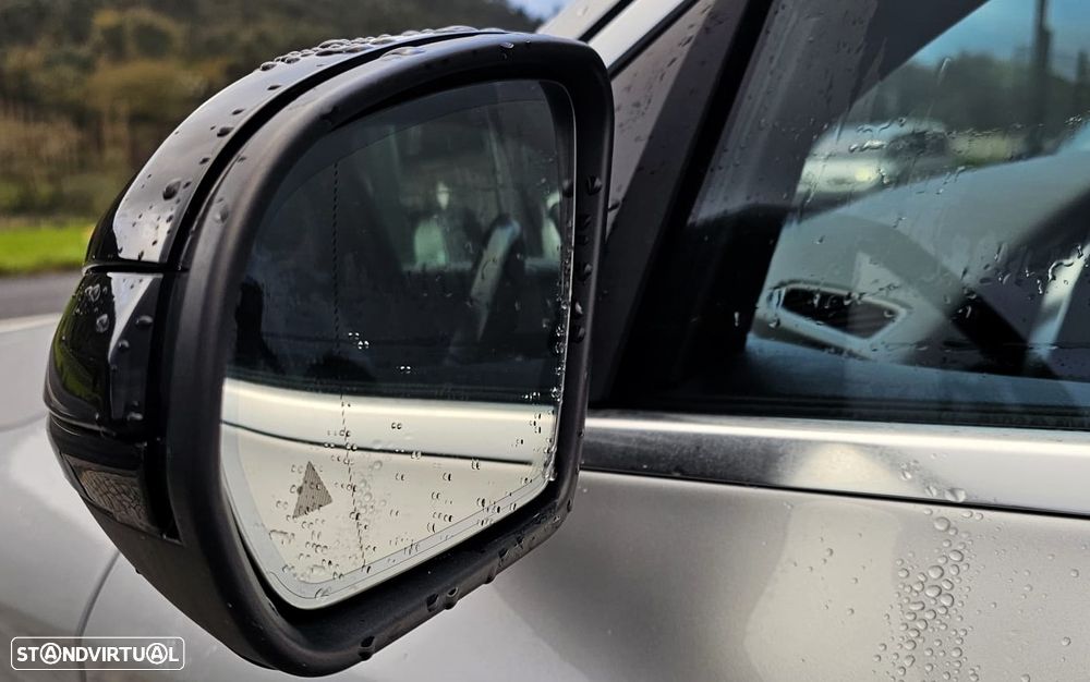 Mercedes-Benz GLC 220 d 4Matic 9G-TRONIC AMG Line - 24